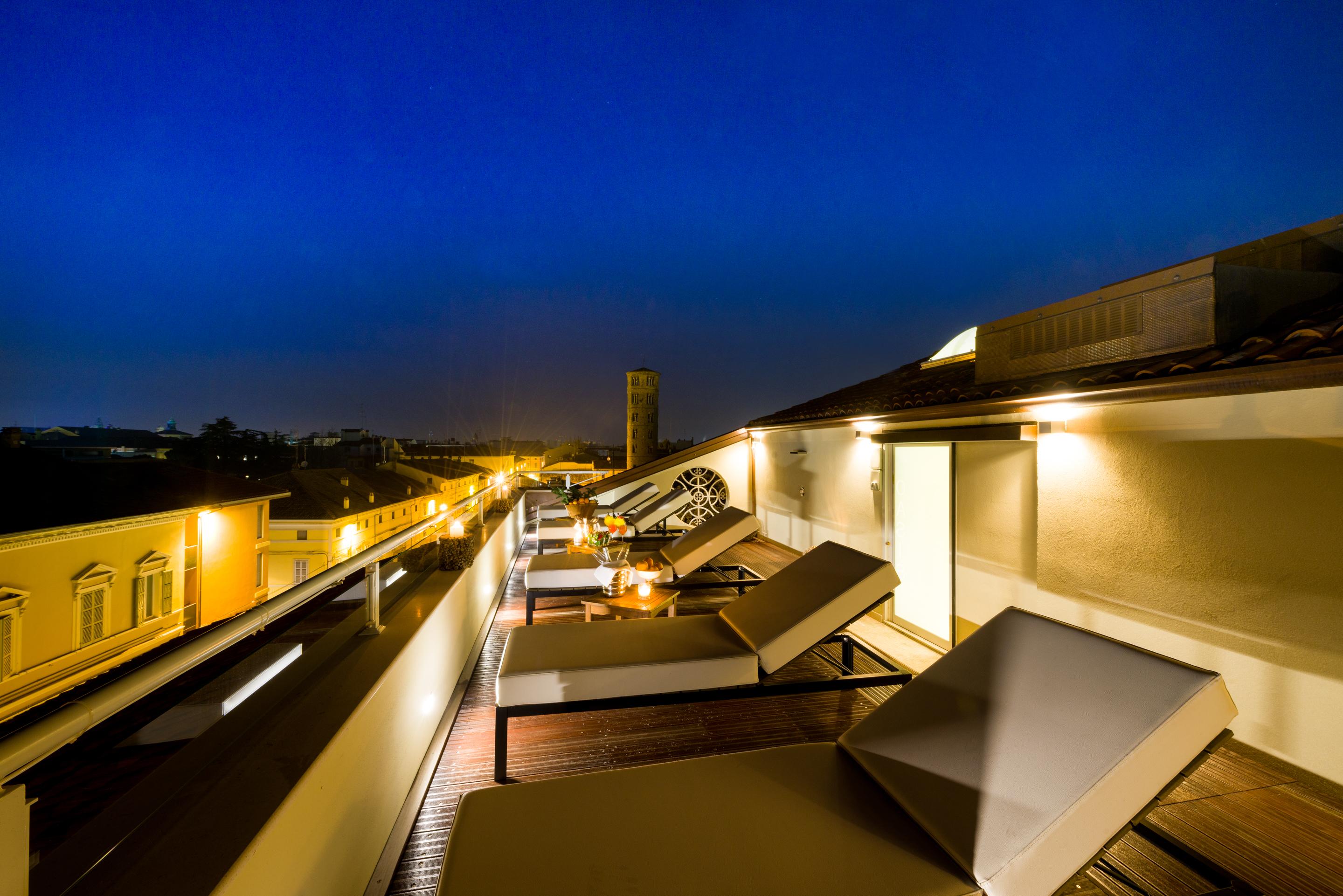 Palazzo Bezzi Hotel رافيننا المظهر الخارجي الصورة